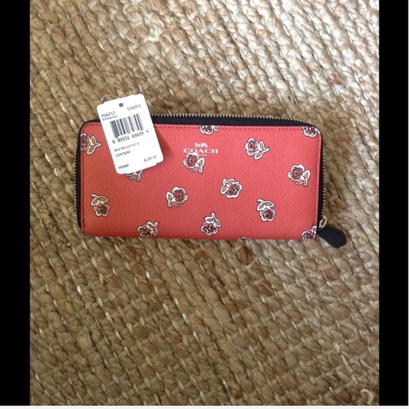 NWT Coach Wallet - Picture 6 of 7